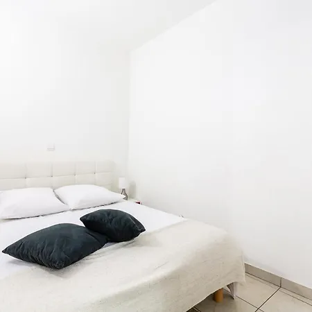 Apartamento Paola, Pamela, Patricia Et Pascale *